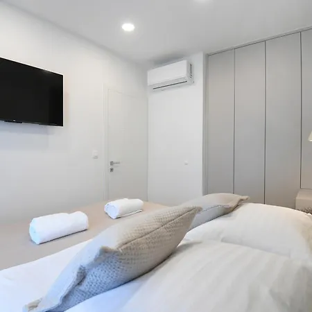 Διαμέρισμα Alba *