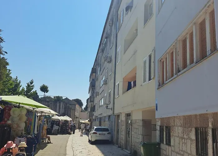 Lägenhet Alba Zadar